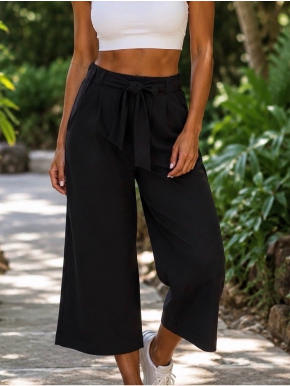 Lululemon Wide Leg Tie-Waist Cropped Pants - Black